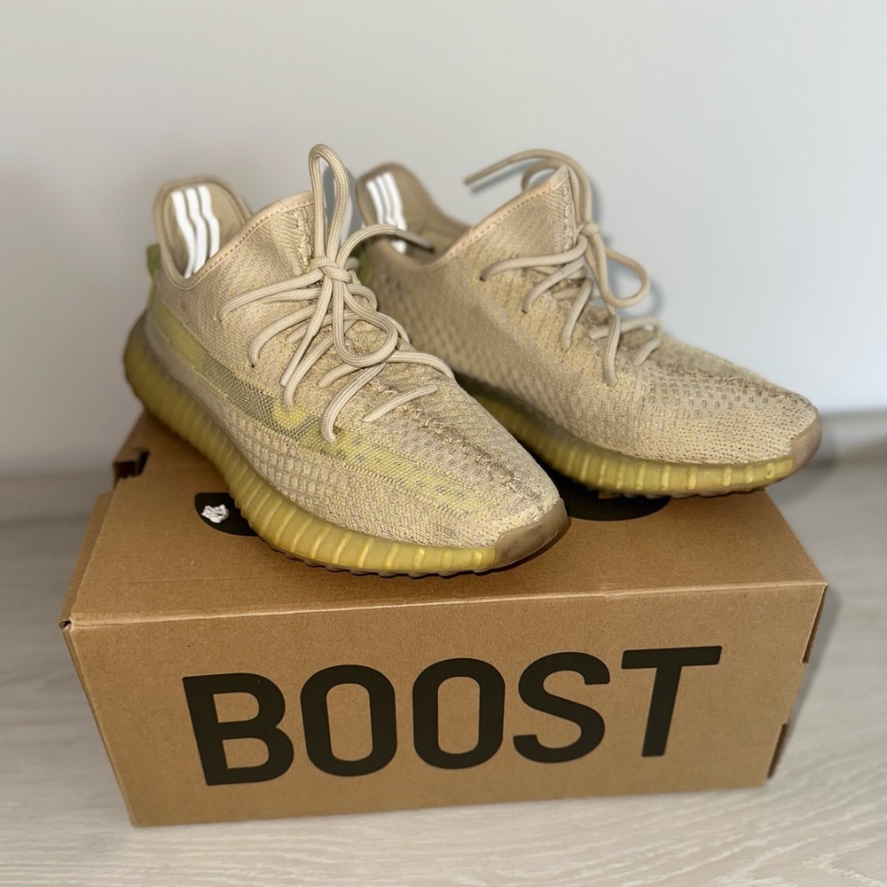 Adidas Yeezy boost 350 V2
